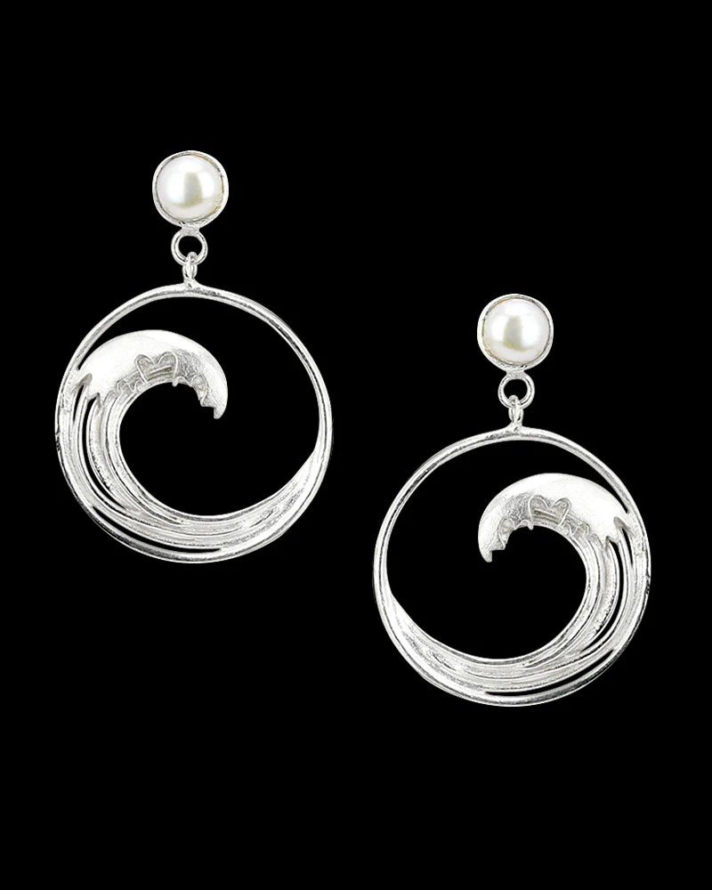 Hokusai Silver and Pearl Earrings - Image 5